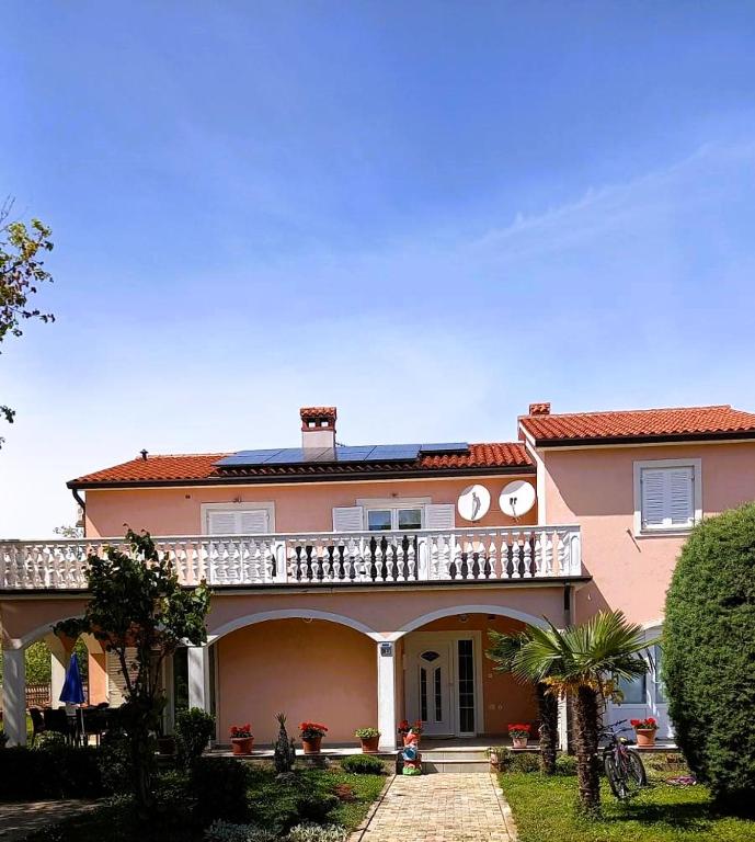 Apartment Antonio - B&B Santalezi