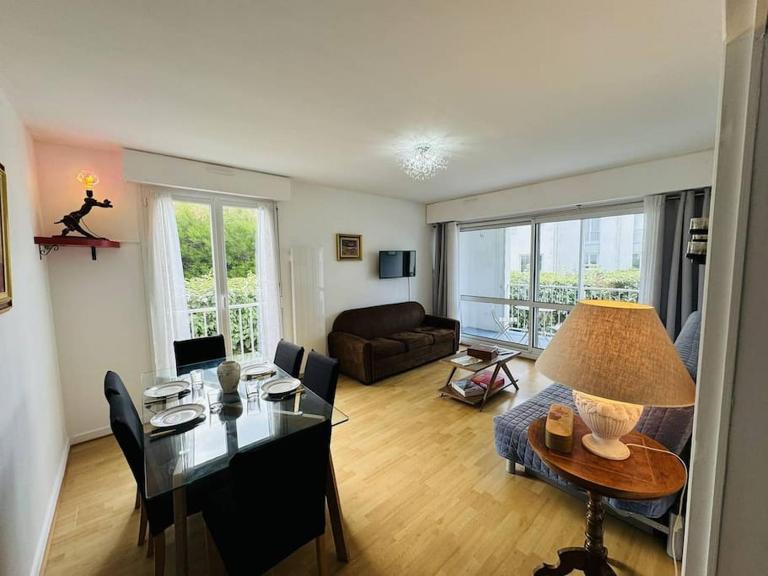 3 pièces centre ville, 400m plage, wifi - B&B Quiberon