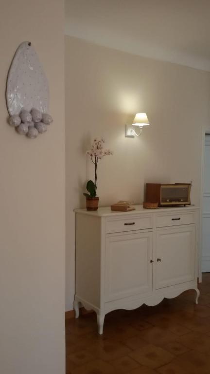 DIMORA BIANCA ROOMS - Bed and Breakfast Pezze di Greco
