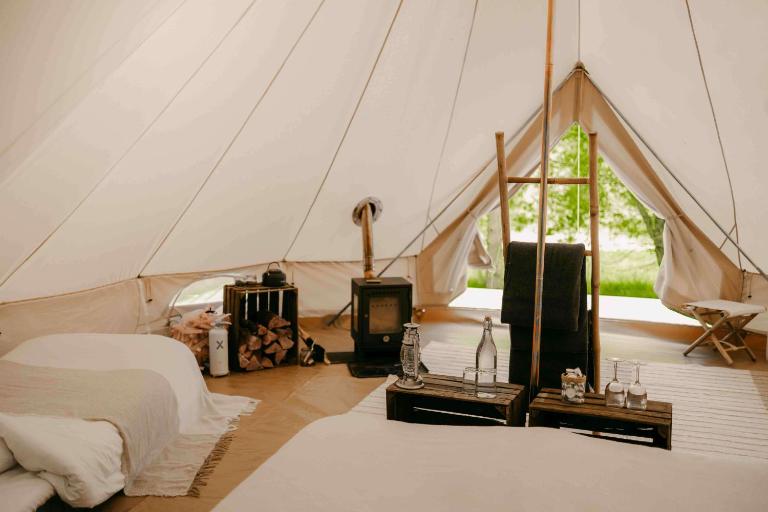 Falkeröd - Lyxig glamping i naturreservat - B&B Grebbestad