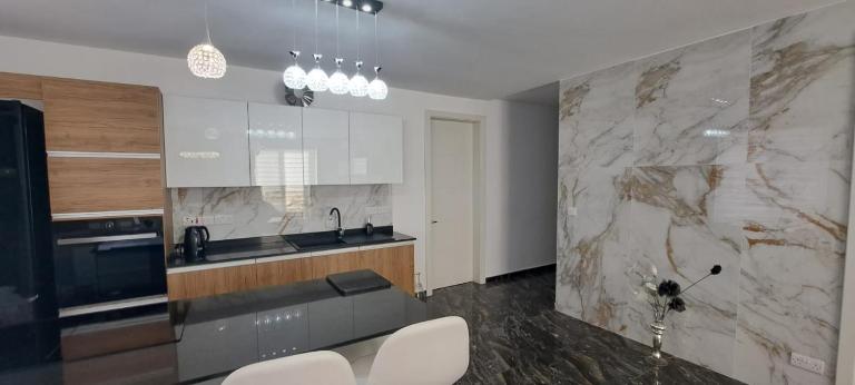 PrimRose Lux Loft - Chambres d'hôtes Xewkija
