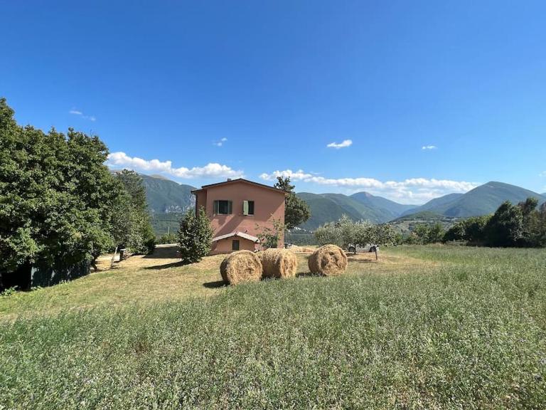 Casa degli uccellini - Cerreto di Spoleto - B&B Cerreto di Spoleto