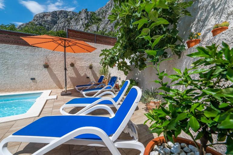 Apartment Marina on the second floor - B&B Makarska