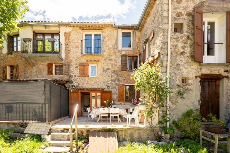Maison au calme - B&B Saint-Julien-du-Verdon