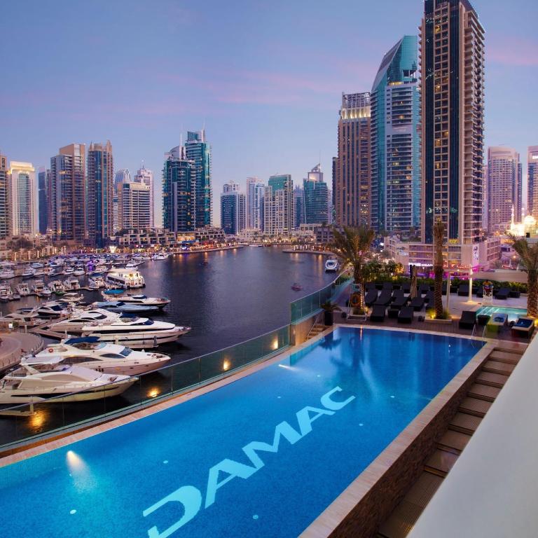 Luxe Sea View High Floor 1 BR in Dubai Marina by Maxx Value Homes - B&B Dubái