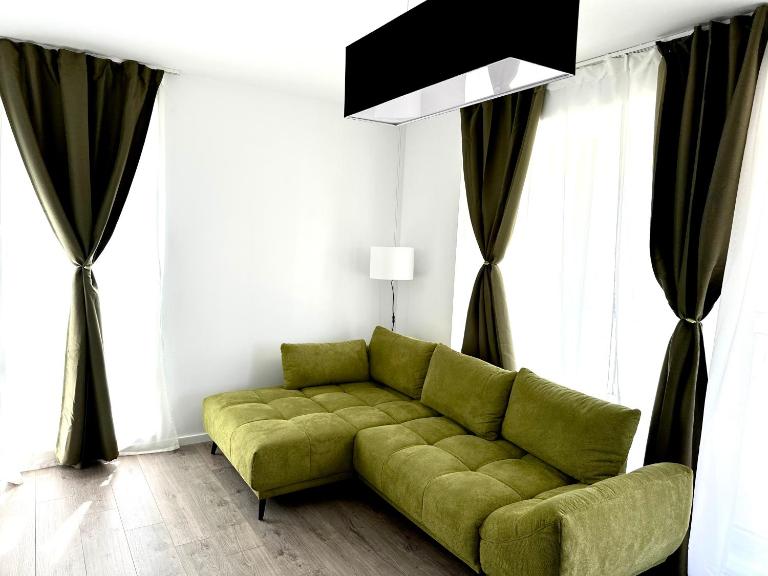 4FriendsCoresiBrasov K - B&B Braşov