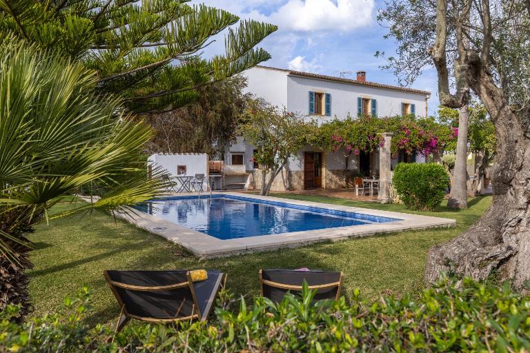 Villa Almadrava - Puerto Pollensa - Llenaire - Bed and Breakfast Pollença