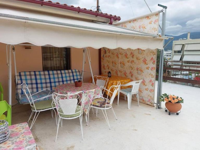 Ιωνίς - B&B Kalamata