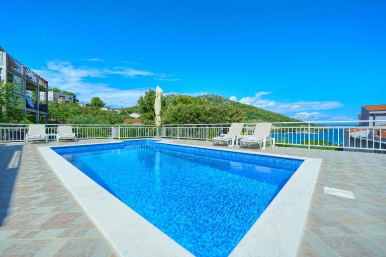 Villa Sedmo nebo - Ferienwohnung Marina