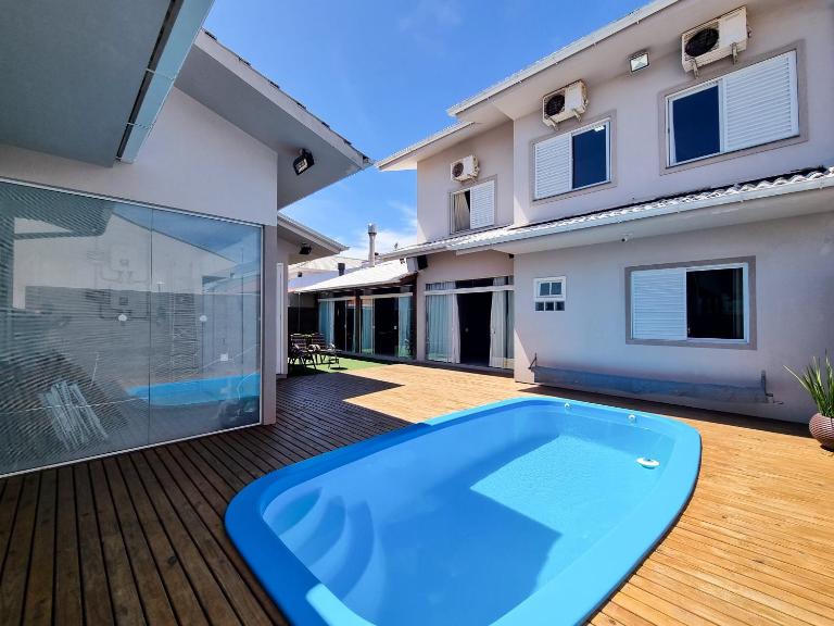 Casa com piscina na Praia do Sonho - Ferienwohnung Palhoça