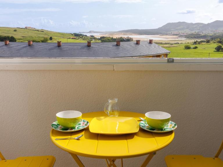 Apartamento Los Laureles - Monabri - B&B Miengo