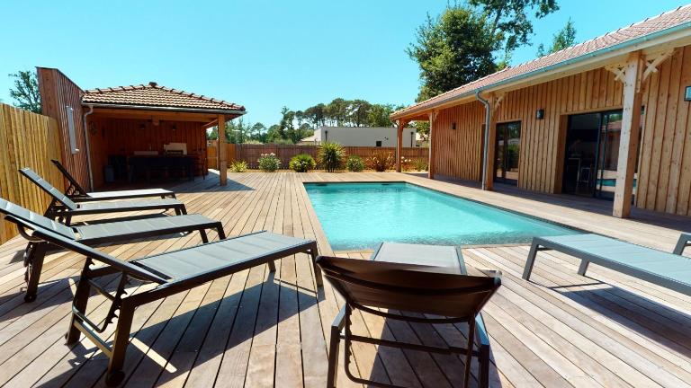 Villa avec clim et piscine chauffée Arès Cap Ferret - B&B Arès