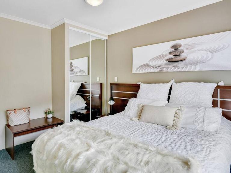 Convenient One-Bedroom Apartment - Ferienwohnung Brisbane