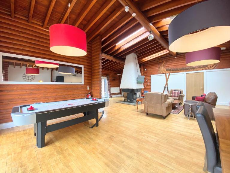 Kaoglen-GrandSuite-Hot Tub-Pitlochry-Dunkeld-Pet Friendly - B&B Balnald