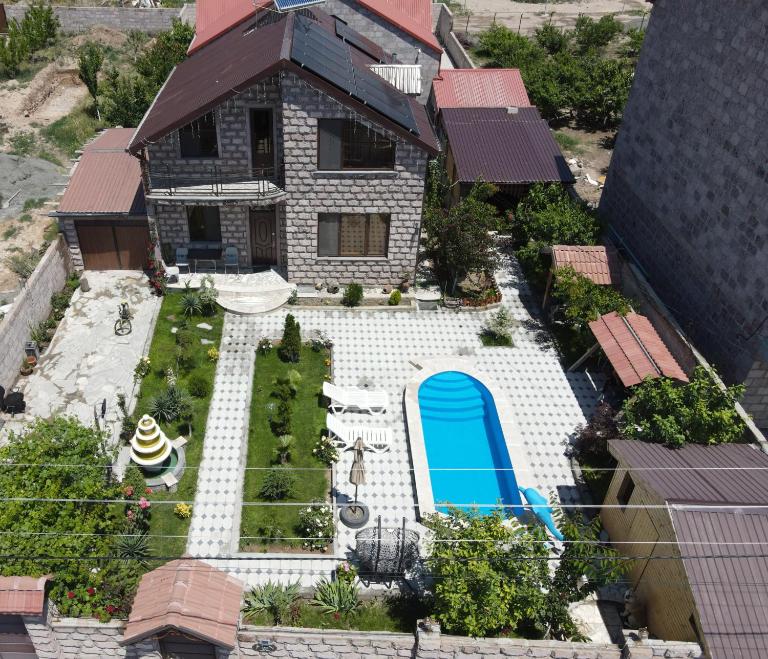 Sweet Home - B&B Yengidzha