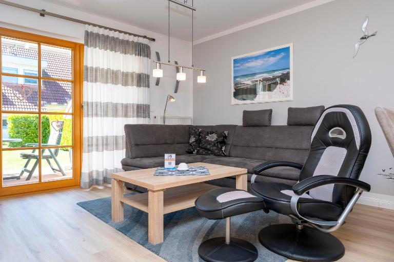 Ferienpark Freesenbruch Reihenhaus 8a - Eisbär - Chambres d'hôtes Zingst
