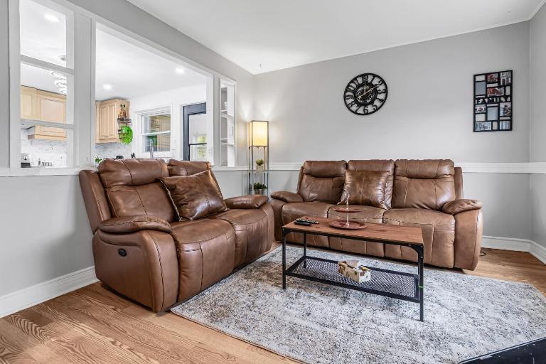 2 BDR -10 min de la Ronde et Parc Jean Drapeau South Shore Montreal - B&B Longueuil