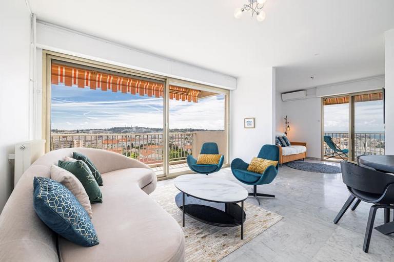 Elegant 2 Bed Apt with Pool in Juan Les Pins - B&B Antibes