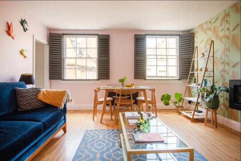 Dream Stays Bath - Haringtons Place - Bed and Breakfast Bath