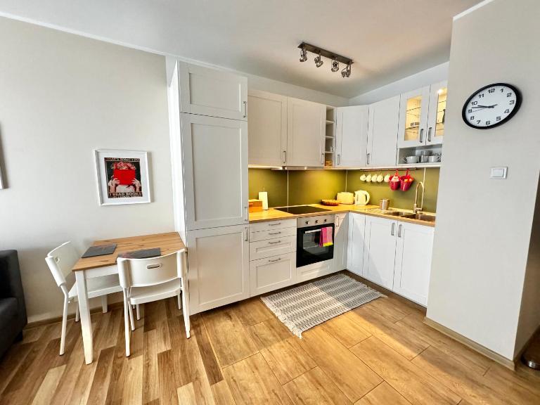 Różana Apartment with Parking - Chambres d'hôtes Ząbki
