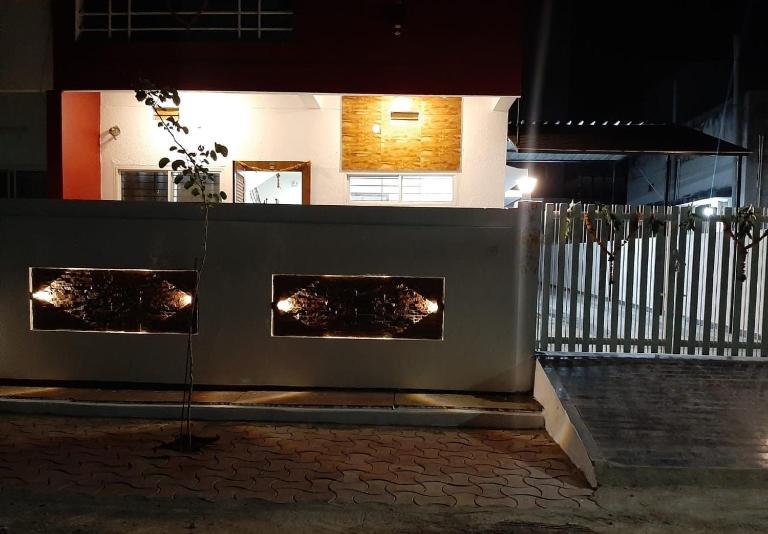 Mahadev Mansion - Ferienwohnung Ujjain