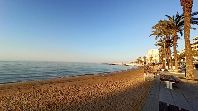 Playa del Cura Apartment - B&B Torrevieja