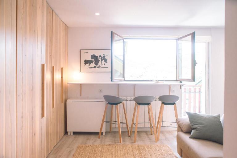 Apartamento en Formigal luminoso con balcón y vistas - B&B Formigal