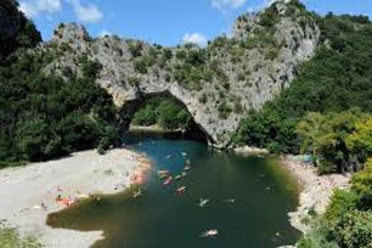 Studio idéal pour vos vacances - B&B Saint-Alban-Auriolles