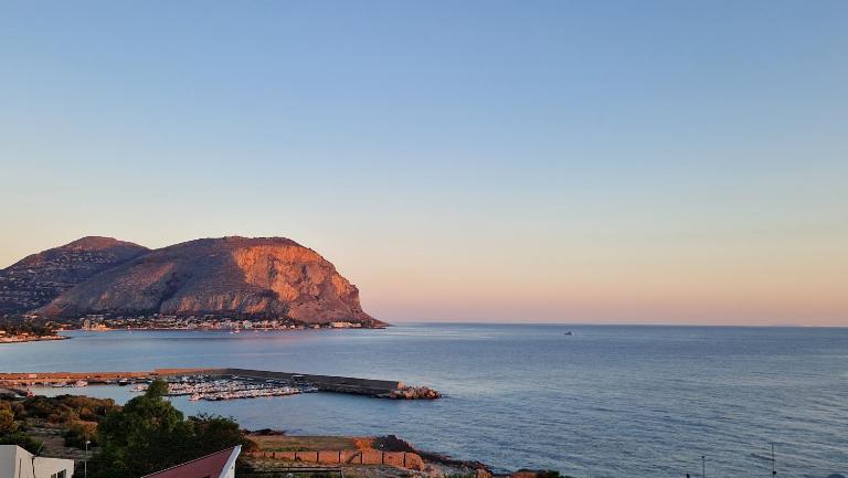 Villa Maurino by DomuSicily - Ferienwohnung Mondello