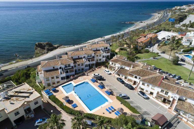 Private apartment Adriana inside Wyndham Resort - B&B Mijas