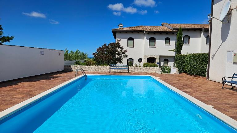 Holiday Home Bellavista - B&B Tar