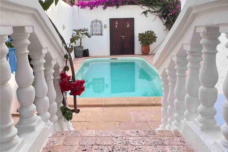 Villa Taroub avec piscine et vue sur mer - Chambres d'hôtes Temara