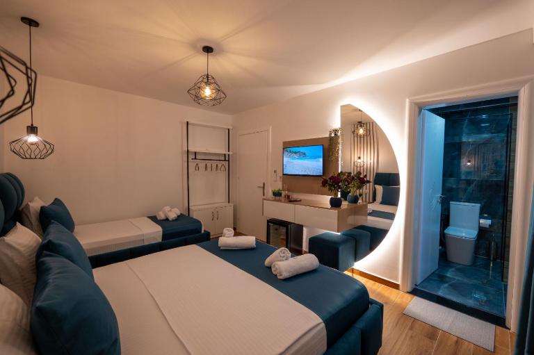 Crown HF Ksamil - B&B Ksamil