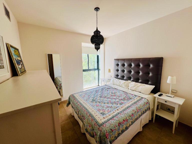 La Cala, pax 5, 2d, wifi, pool, tennis and excellent location - Chambres d'hôtes La Cala De Mijas