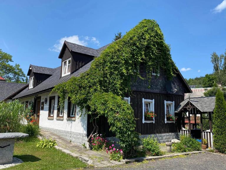 Apartmány u Dostálů - B&B Bedřichov