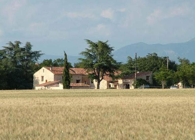 Les Gîtes De La Chérine - B&B Quinson