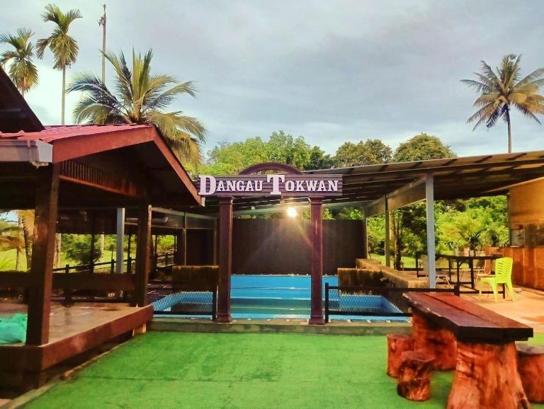 Dangau Tokwan - B&B Pokok Sena