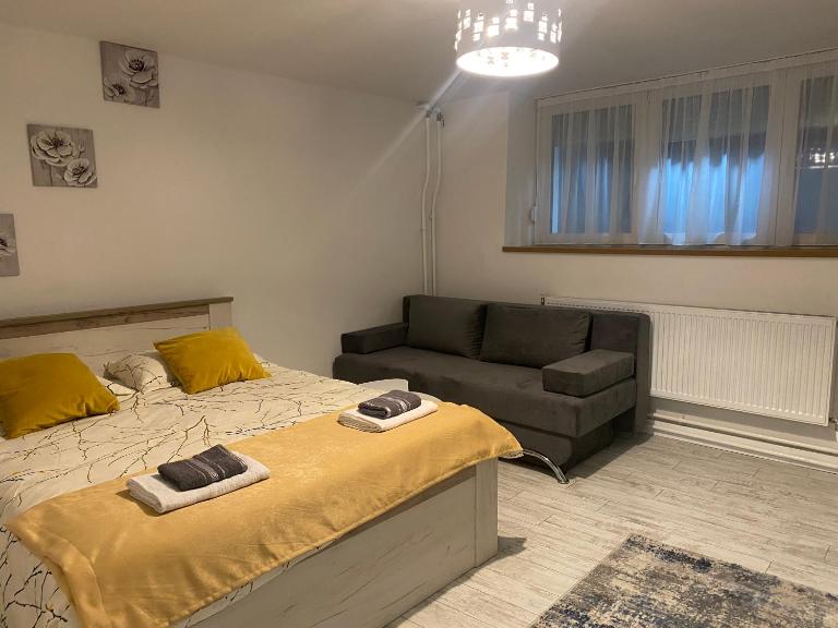 Elite Luxury 2 BR Apartment in the heart of Historical Sarajevo Old Town - Bed and Breakfast Sarajevo