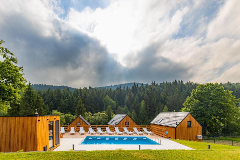 Gwiazda Mogielicy basen & balia, sauna - B&B Słopnice