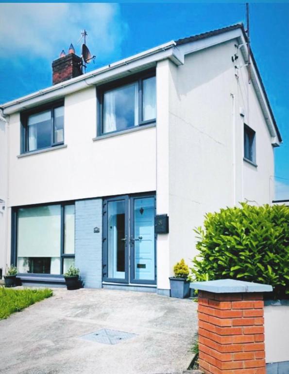Elena Retreats - Ferienwohnung Drogheda