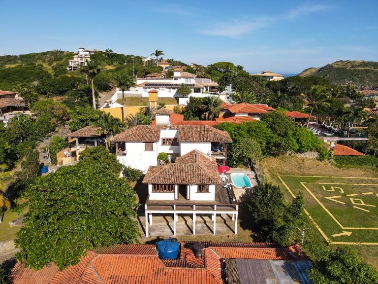 Suite em Búzios na Praia da Ferradura - B&B Armação dos Búzios