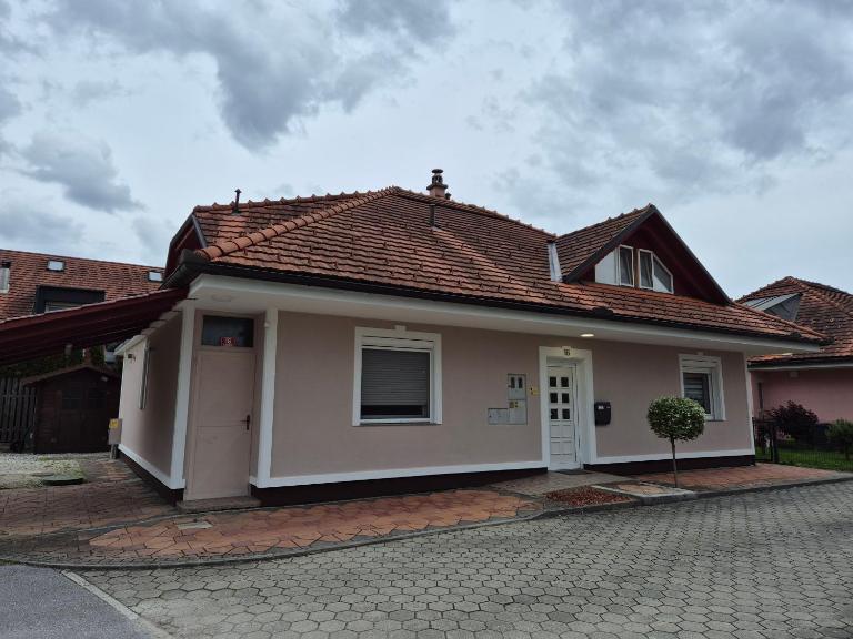 Oddih v mirnem in zelenem okolju - Chambres d'hôtes Skofljica