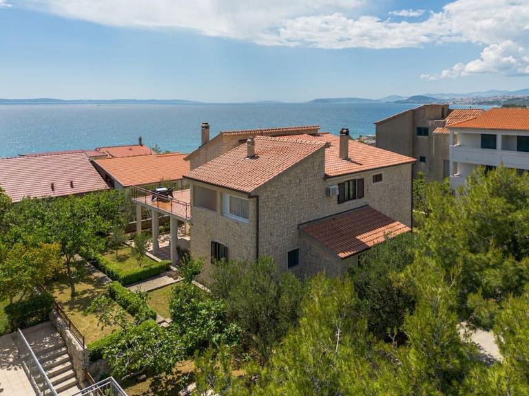 Holiday Home Prančević - B&B Podstrana