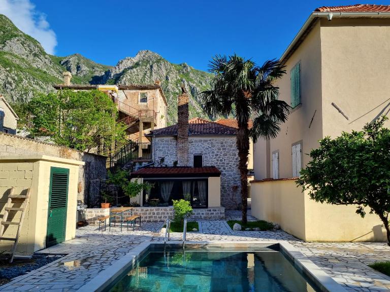 Villa Nicole - B&B Risan