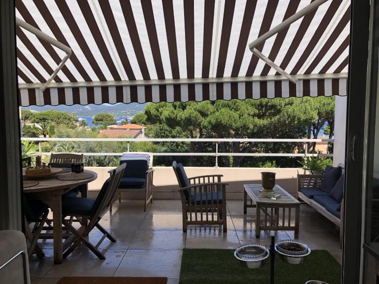 appartement vue mer - B&B Saint-Tropez