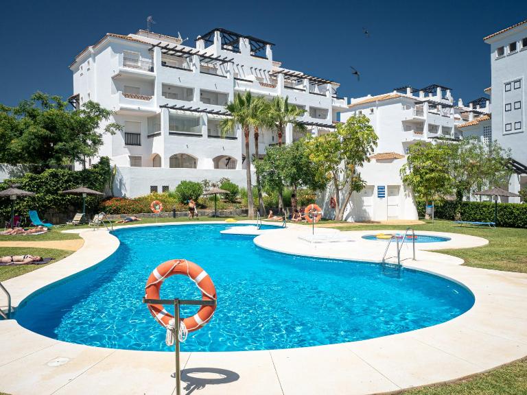 2101-Nice penthouse in complex with pools - Chambres d'hôtes Manilva