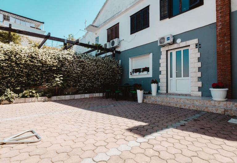 Apartments Casablanca - B&B Neum