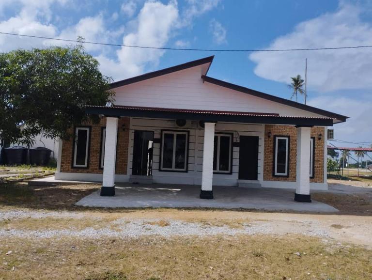 D' Tanjung Homestay-Orked - B&B Pekan