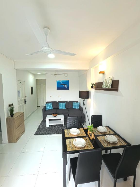Urban Stays by Empress - Bed and Breakfast Hulhumale
