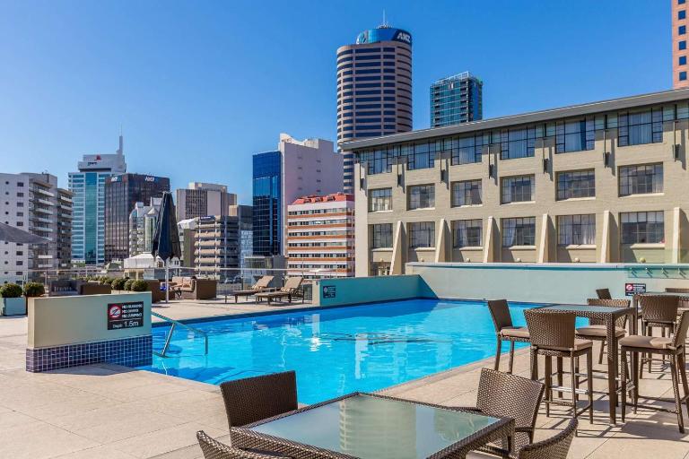 CBD Studio Getaway - Bed and Breakfast Auckland